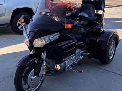 Two for one price 2007 & 2014 Gold-wing Trike and Yamaha 1300 pair for sale price is firm.