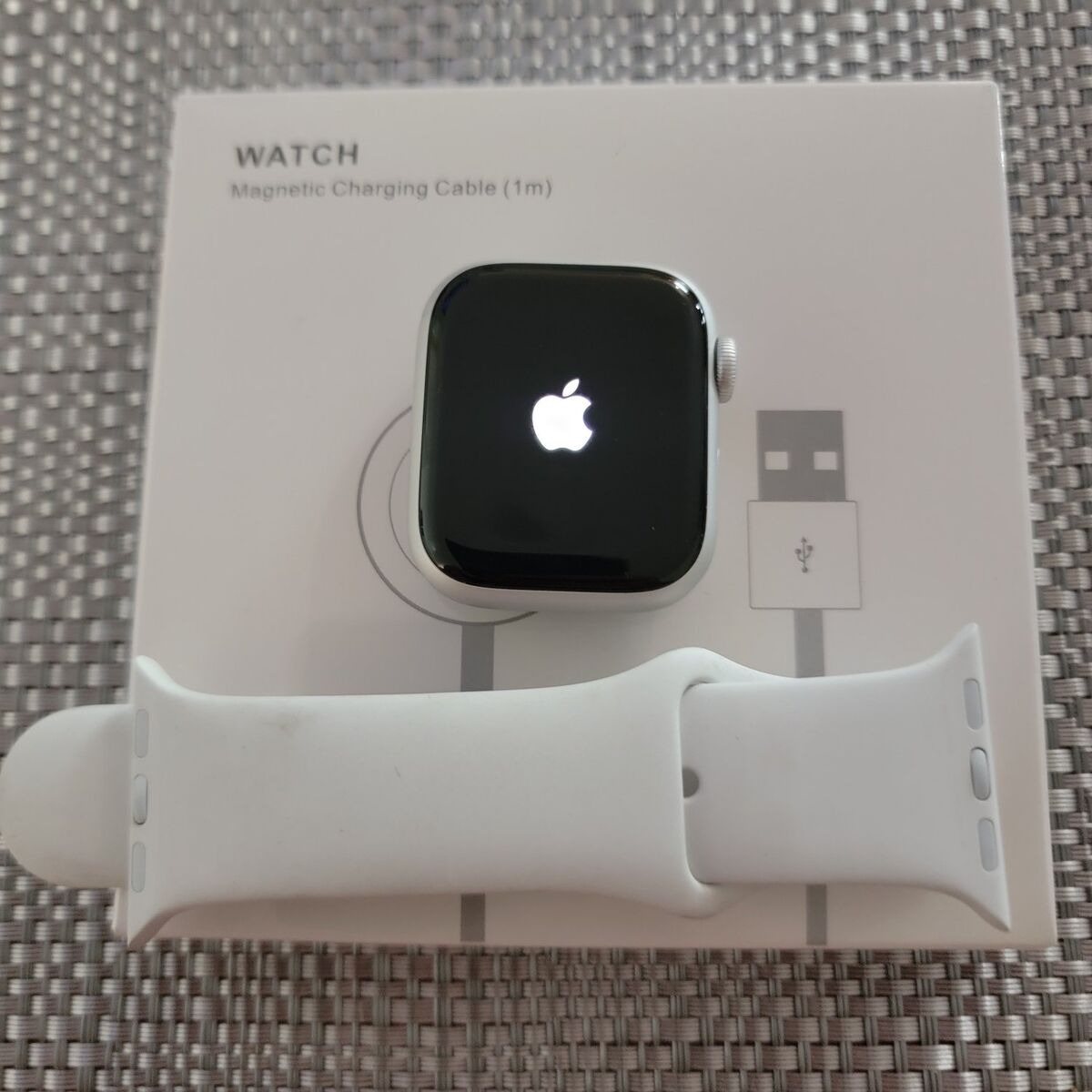 Apple 8 gps+cell 32 gig 41mm