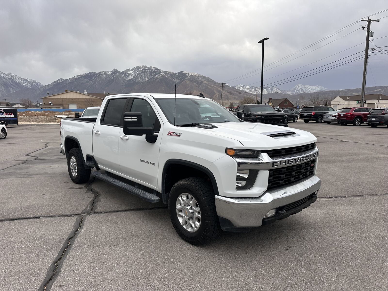 2023 CHEVROLET SILVERADO 3500HD LT
