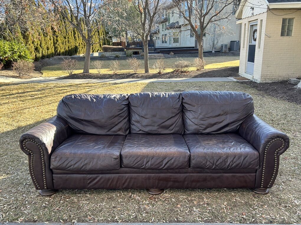 Free Delivery, Large Brown Leather Couch 3 Seater