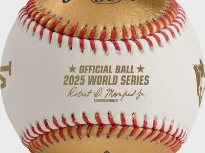 Rawlings 2025 WORLD SERIES Gold Dueling Baseball LA DODGERS TORONTO BLUE JAYS