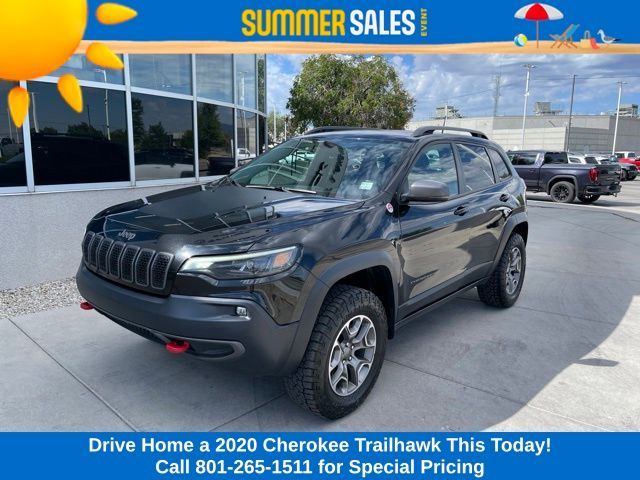 2020 Jeep Cherokee Trailhawk