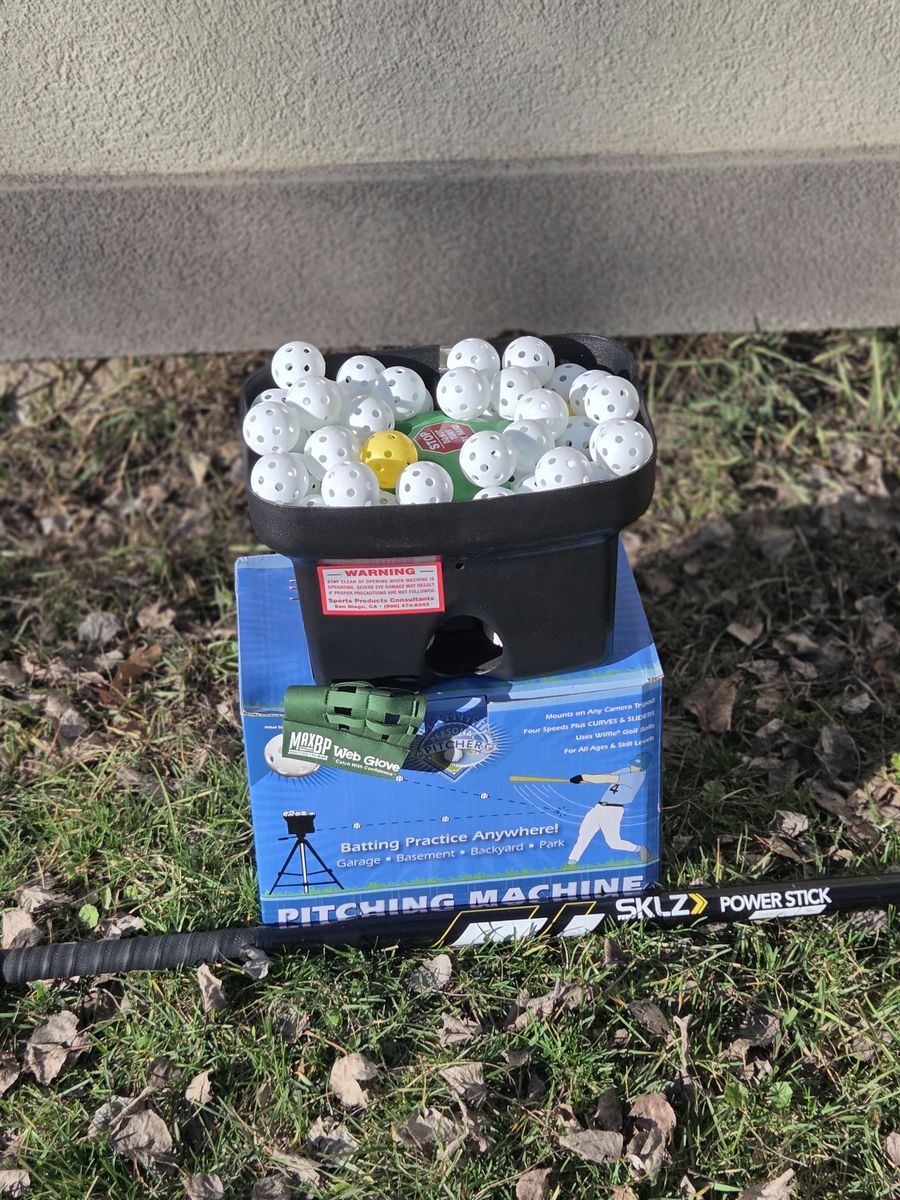 Portable Personal Pitcher Pro Machine Bundle - Fund My Son's Marching Band Nationals Trip! $220 OBO