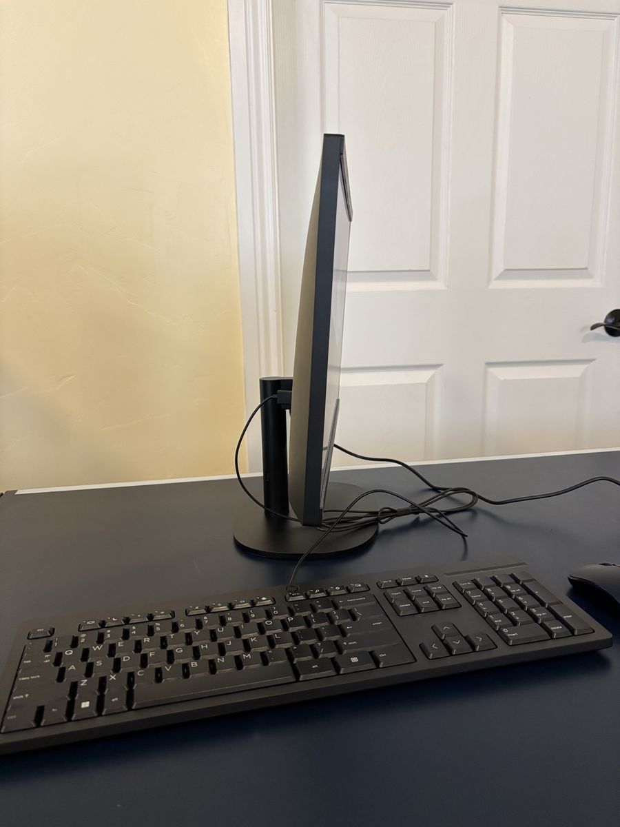 Main image 4