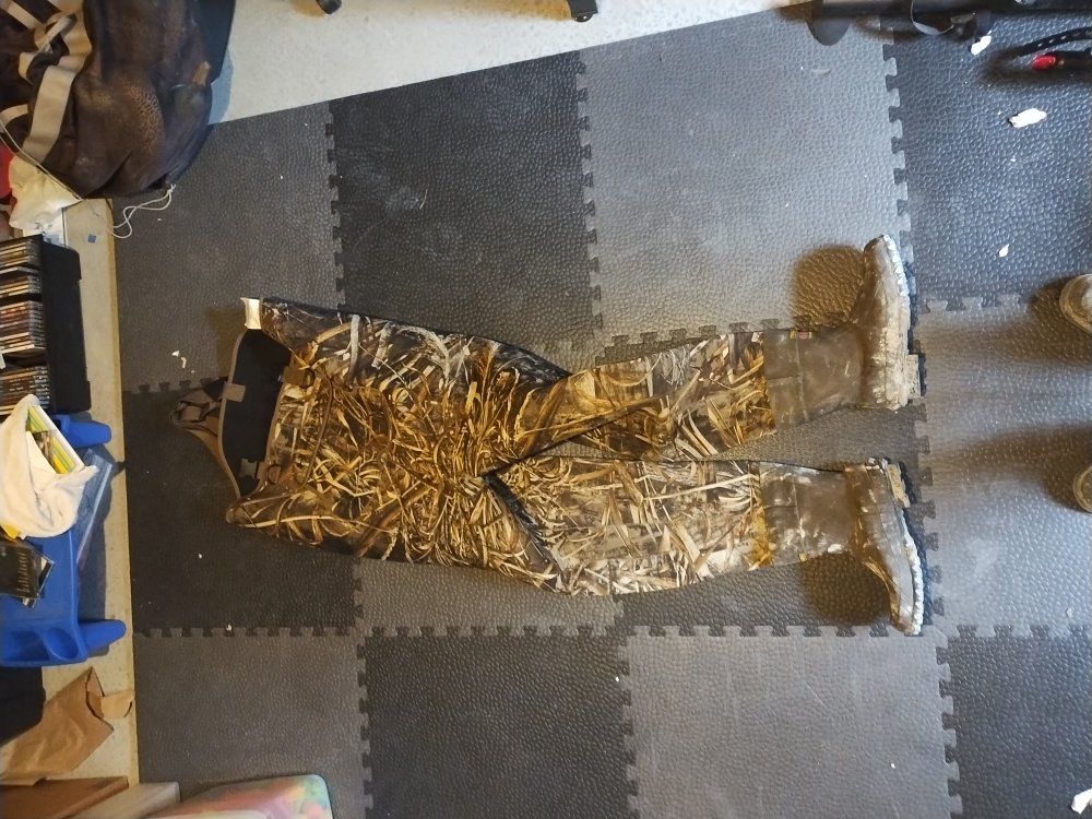 Hodgeman duck hunting waders