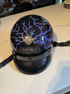 Motorcycle Helmets in Like New condition