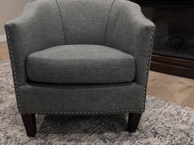 Hottinger Nailhead Barrel Chair