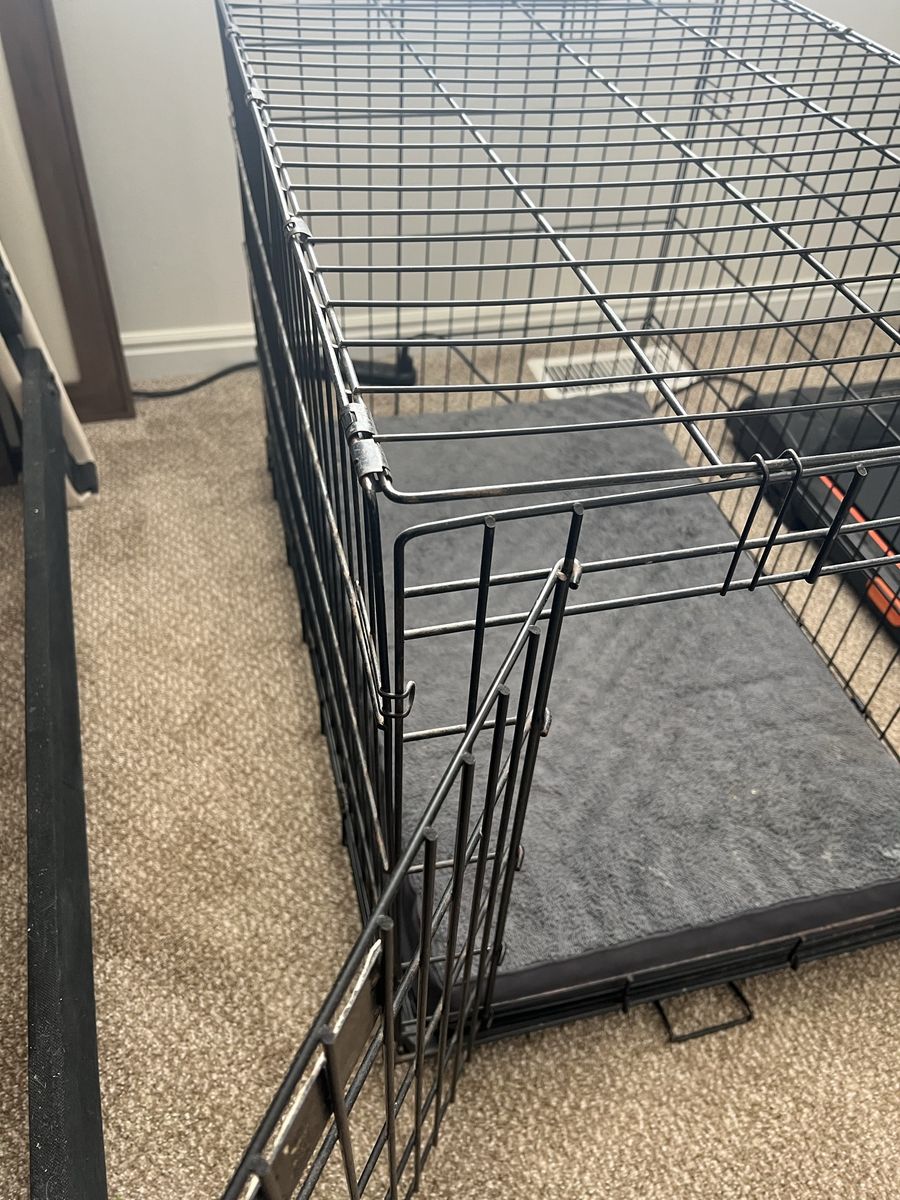 Dog Crate/Kennel