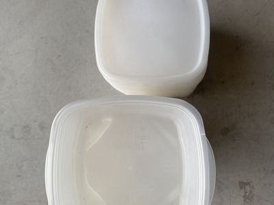 Square Rubbermaid Containers