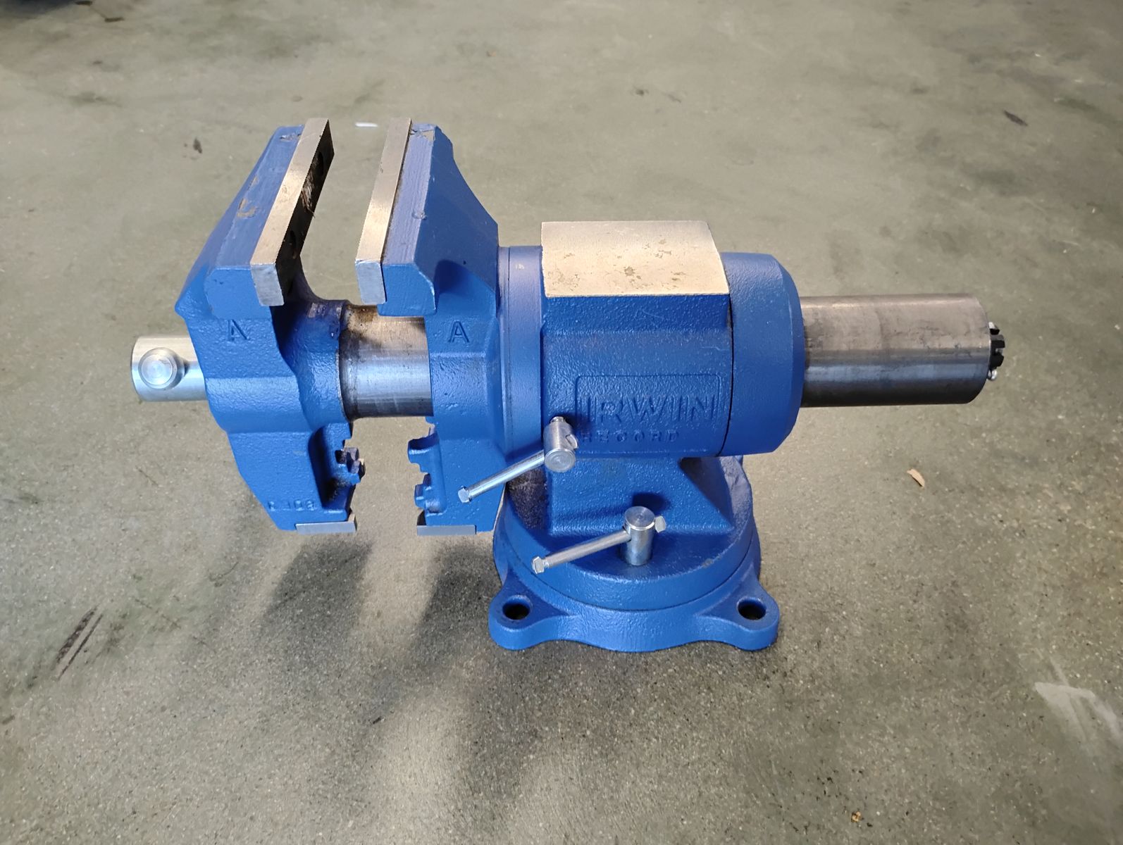 IRWIN 5-in Cast iron Multi-purpose Vise