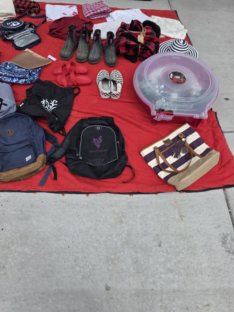 Main image 7
