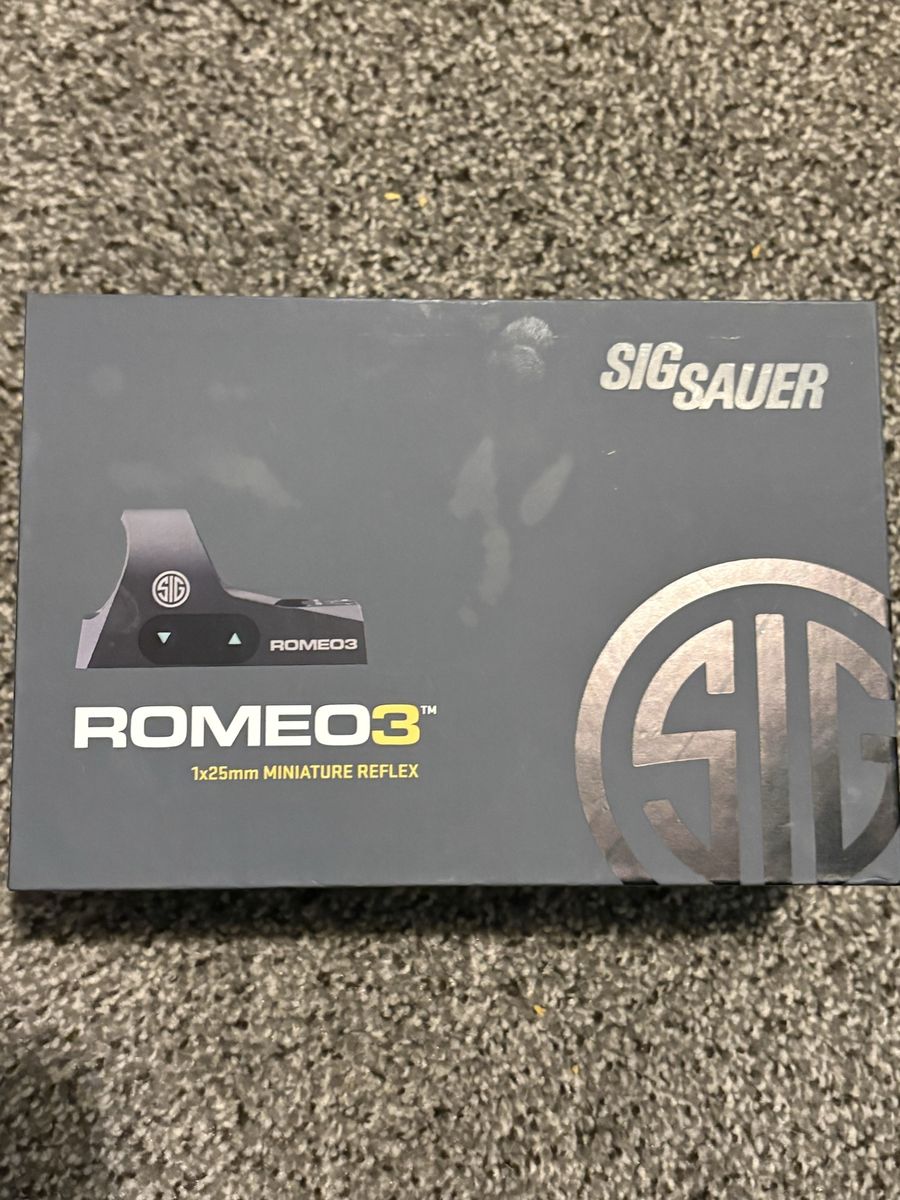 Sig Sauer Romeo3 1x25mm Miniature Reflex Sight 3 MOA Red Dot