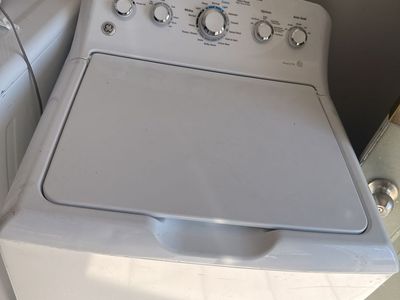 GE Appliances White Top Load Washing Machine Washer