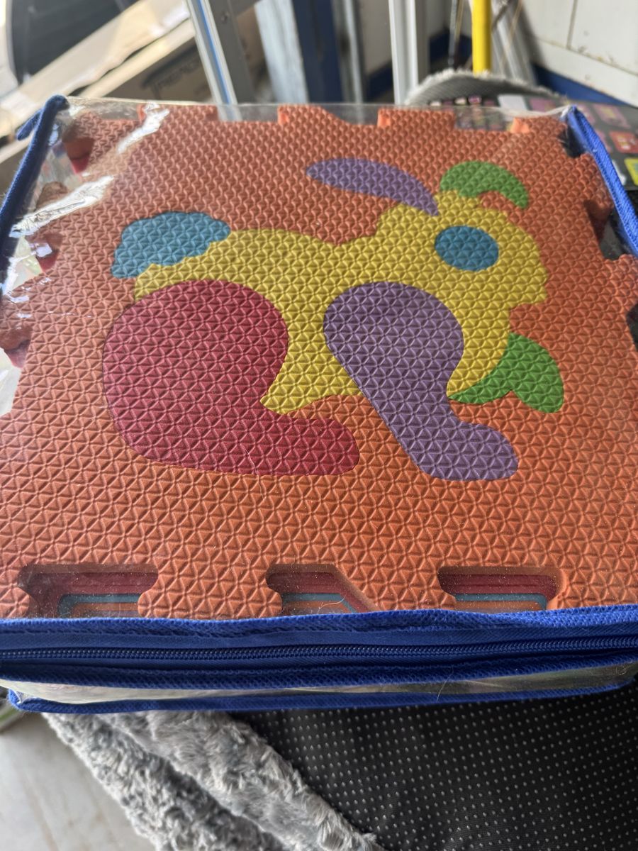 Soft mat animal puzzle
