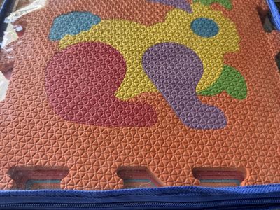 Soft mat animal puzzle