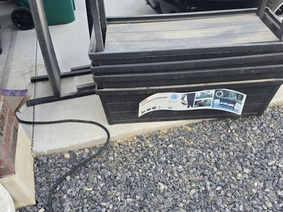 4 Keter Wood Look Elevated Garden Bed - Self Watering 27.7 US Gal / 105 L