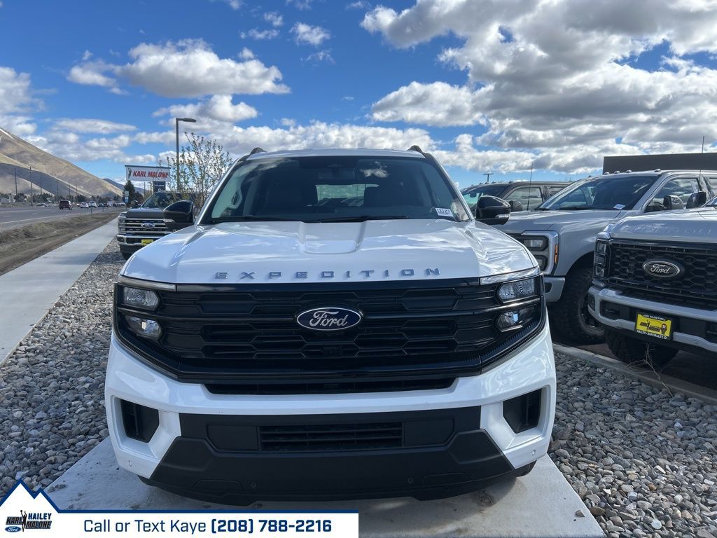 2026 Ford Expedition Max Active