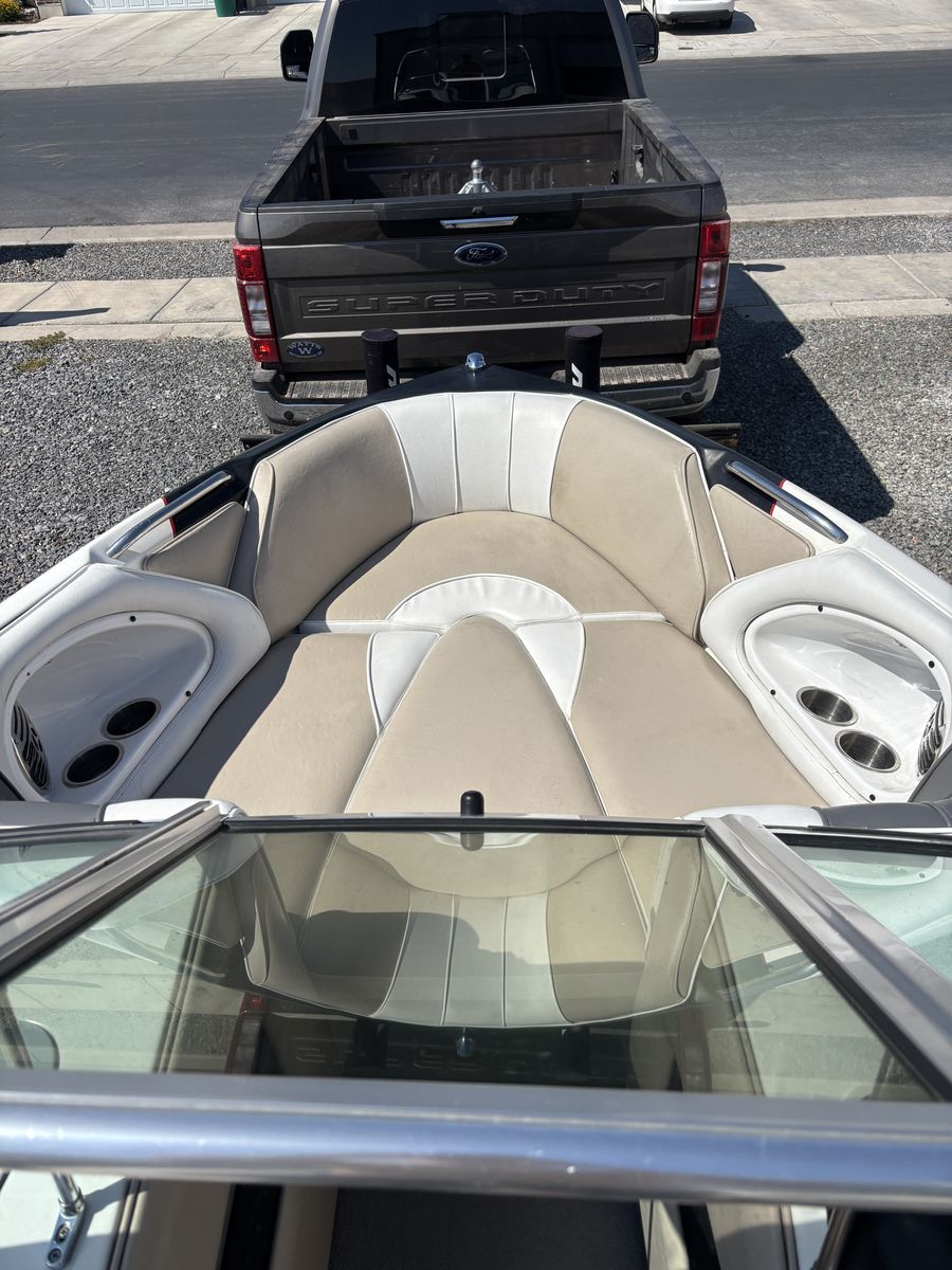2007 MB boat B52 V23