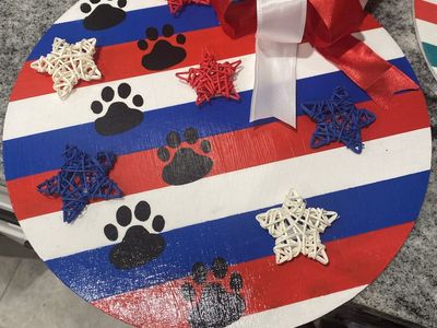 Dog signs and accessories