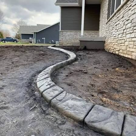 Landscape Curbing
