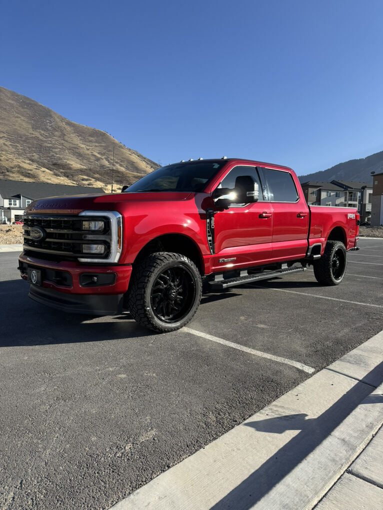 2024 Ford F-350 Super Duty Lariat