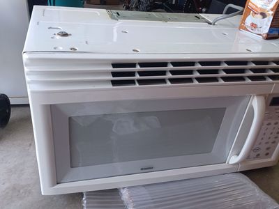 under the counter microwave oven.