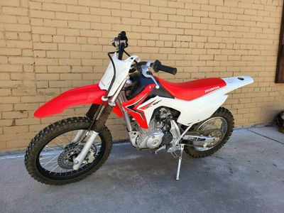 Nice Honda CRF125 - Like new, excellent condition
