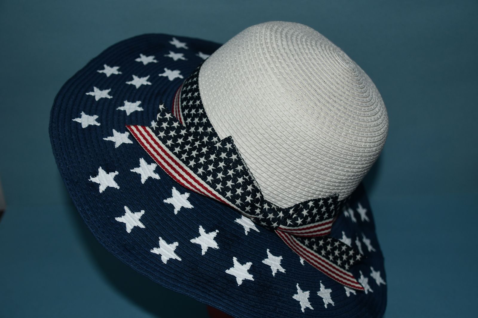 4th of JULY SUN HAT ~ ADJUSTABLE ~ BRIM LENGHT ~ RED, WHITE & BLUE ~ CUTE & CLEAN ~ $5