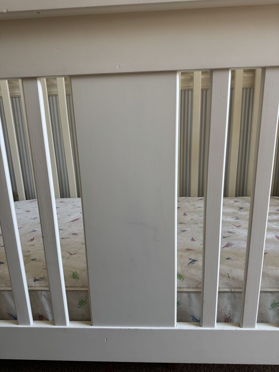 Main image 3