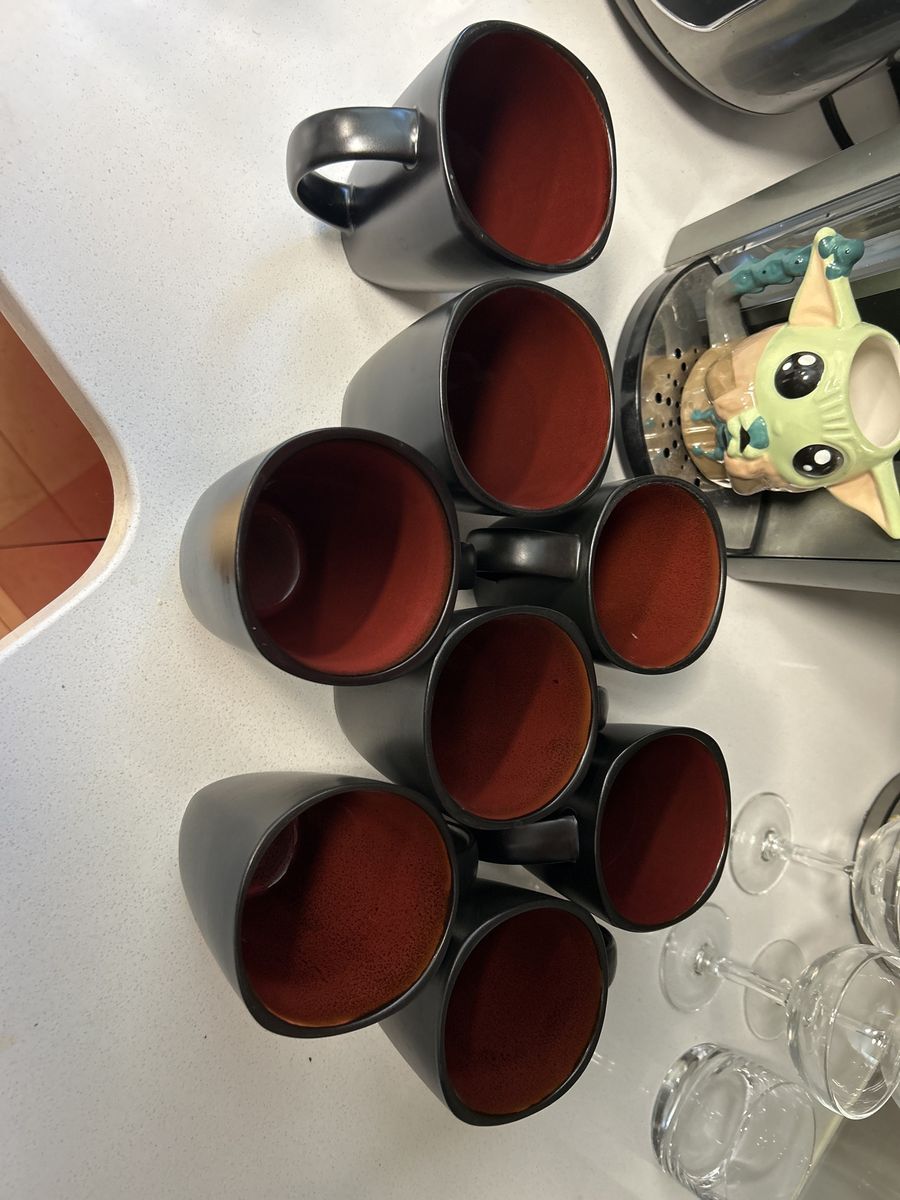 Elite Ceramic Coffee Mugs Set of 8 Black and Red