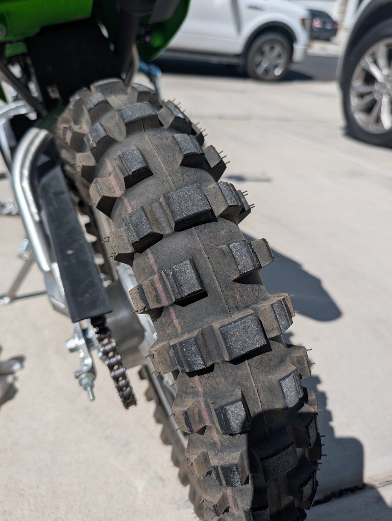 Main image 10