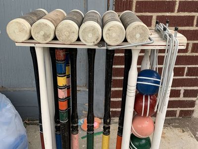 Vintage croquet set with carrying case