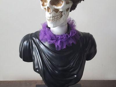 Halloween Martha Stewart 21” Light Up & Animated Skull Bust