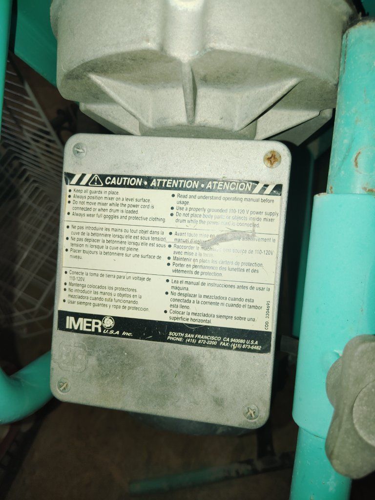 Main image 3