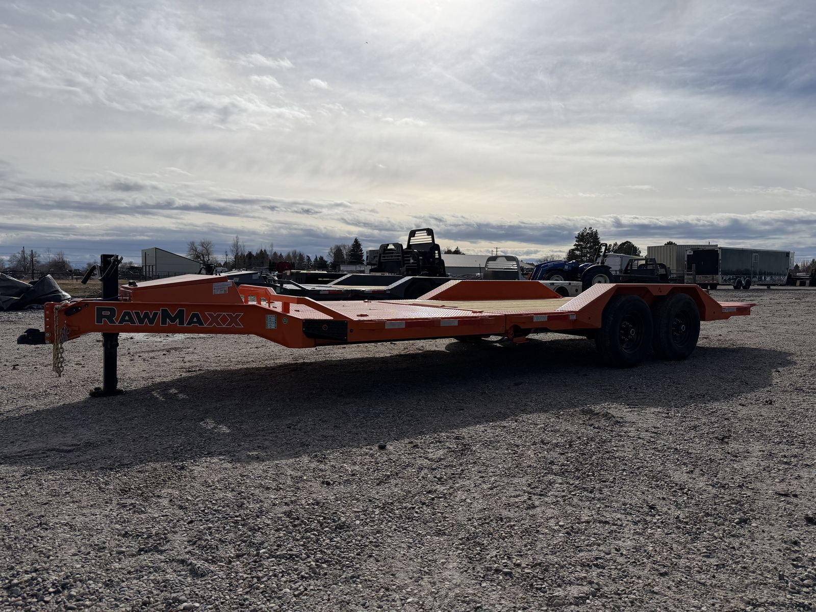 2026 Rawmaxx GTX Tilt 102x22'