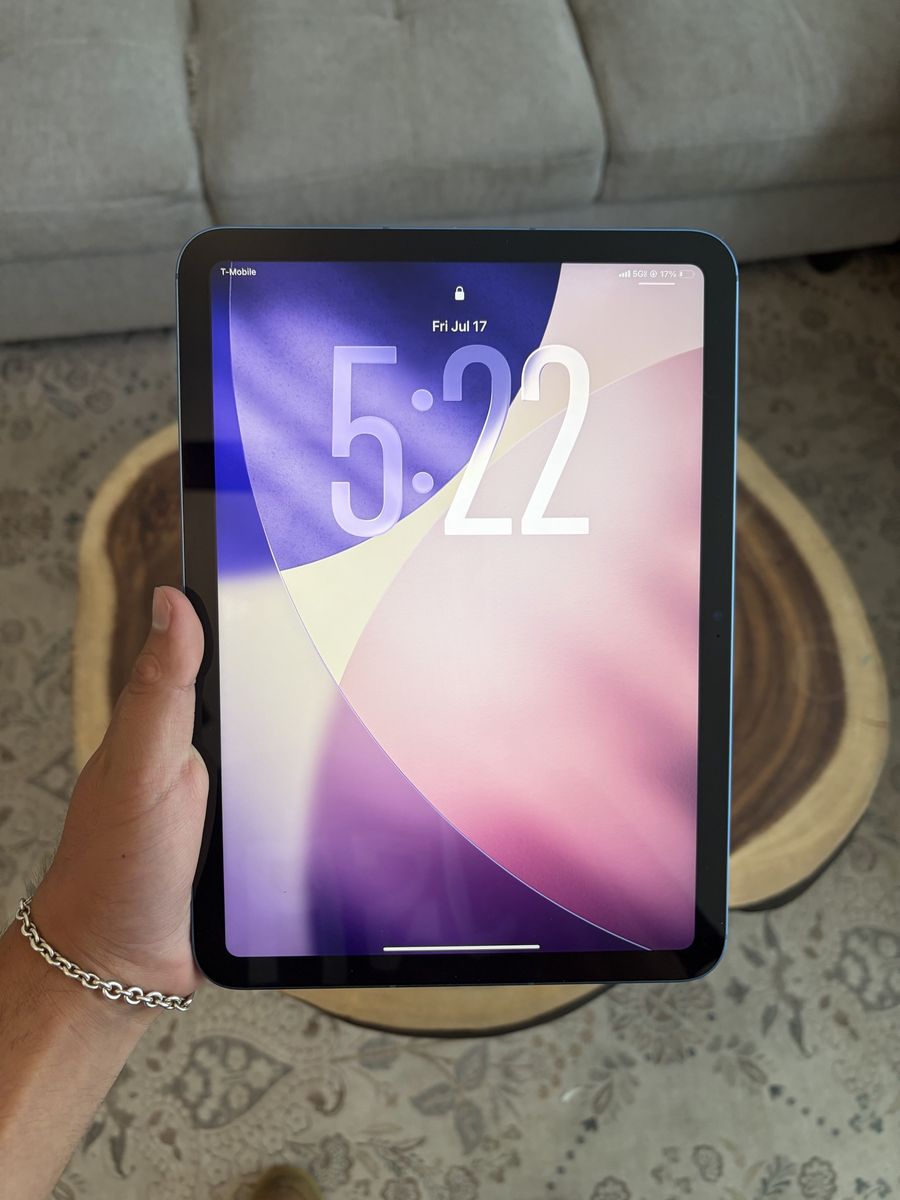 Apple 11" iPad A16 Chip (128GB, Wi-Fi + Cellular, Blue)