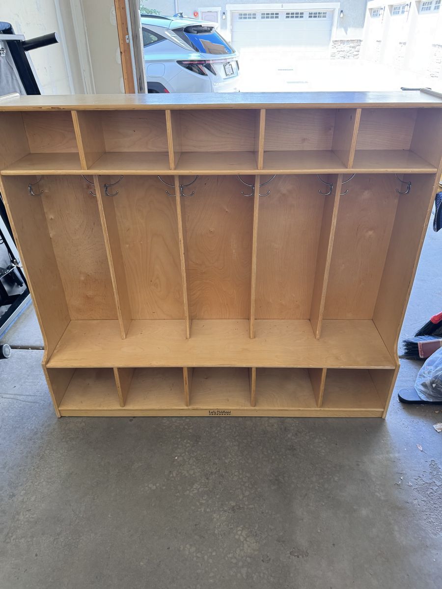 Kids Coat and Shoe Locker/Shelf