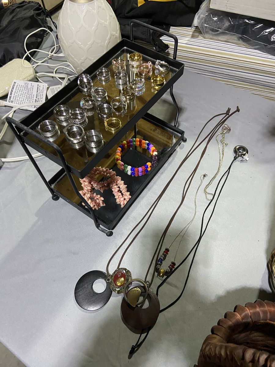 Main image 5