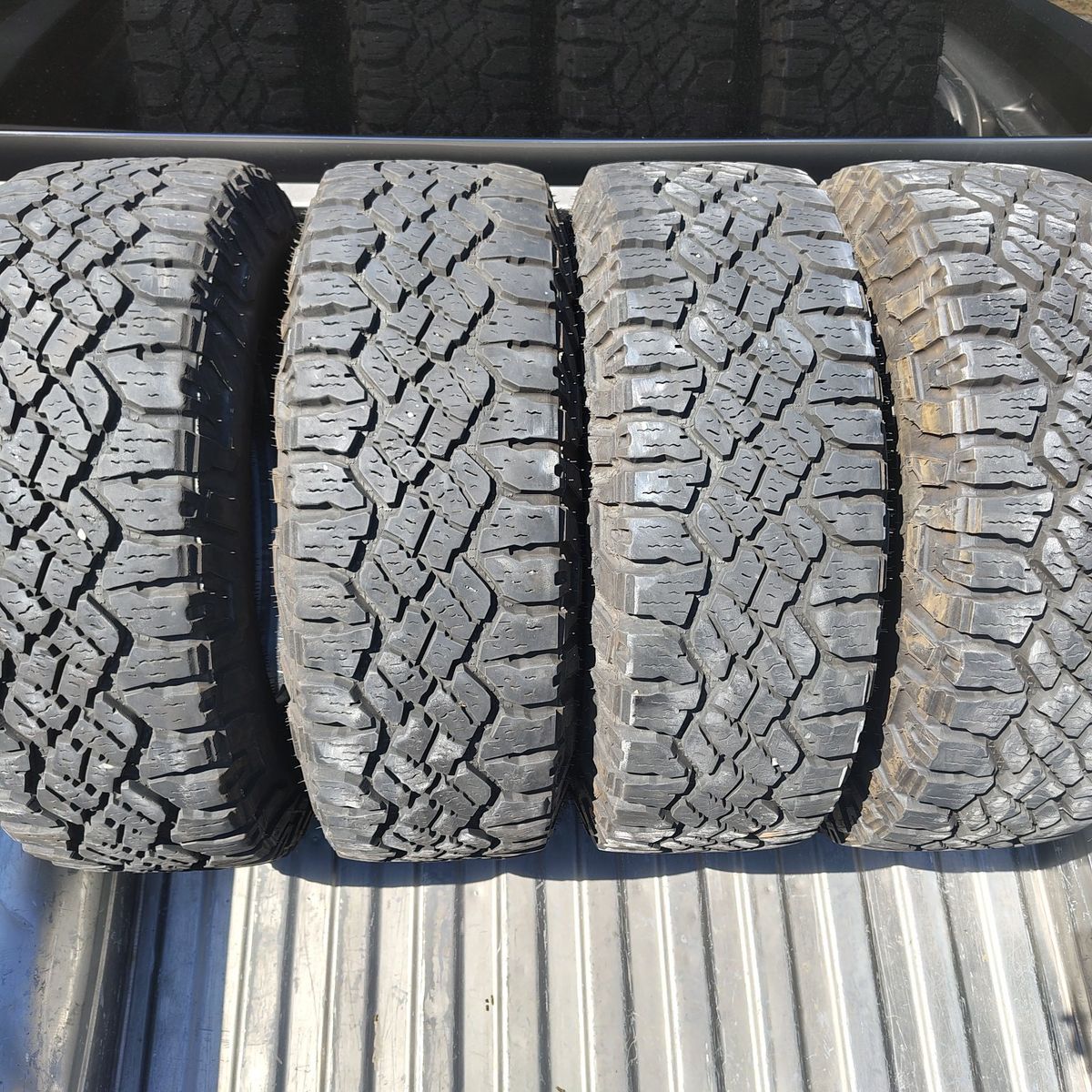 265/70r17 Goodyear duratrac kevlar