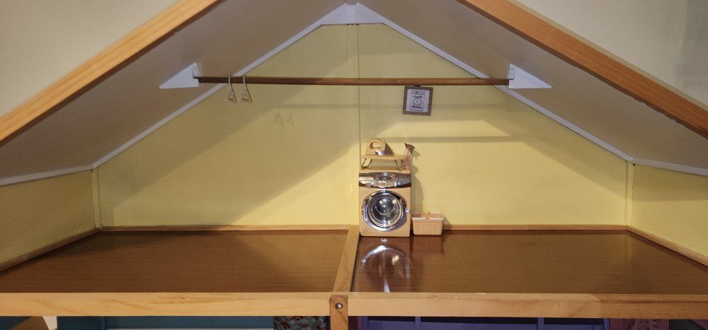 Main image 2