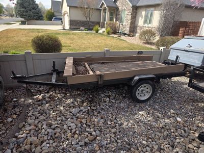 4x8 flat bed deck trailer. tilting.