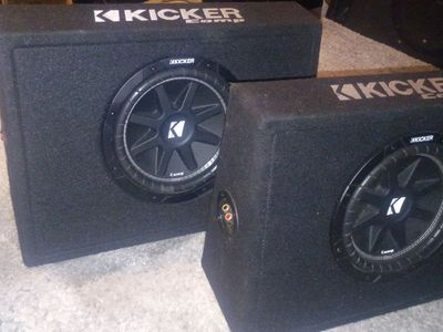 KICKER COMP 10, WITH ENCLOSURE
