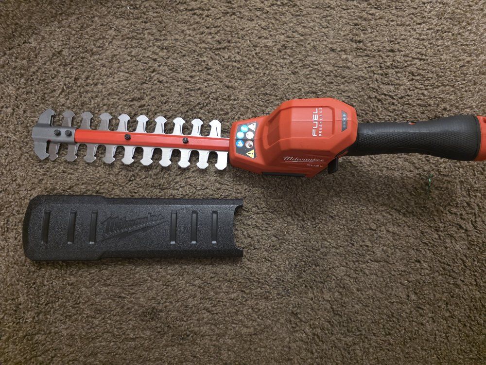 New Milwaukee M12 FUEL 8 in. Hedge Trimmer (Tool Only)