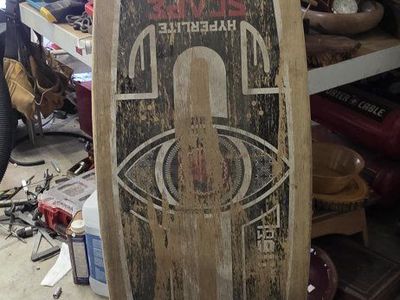 wake skate board