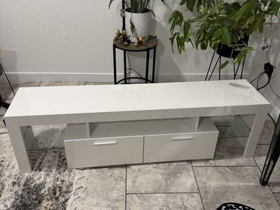 Modern White High-Gloss LED TV Stand