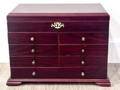 Thomas Pacconi Classics Museum Series Cherry Finish Wood Jewelry Chest Box W/key