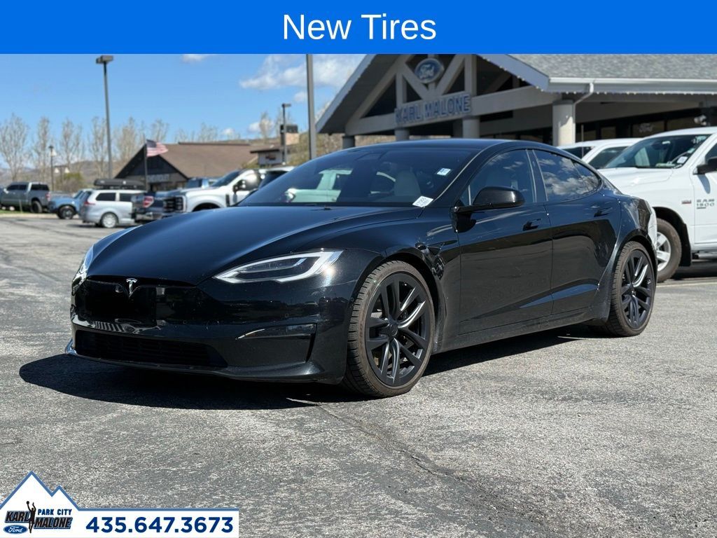 2022 Tesla Model S Plaid