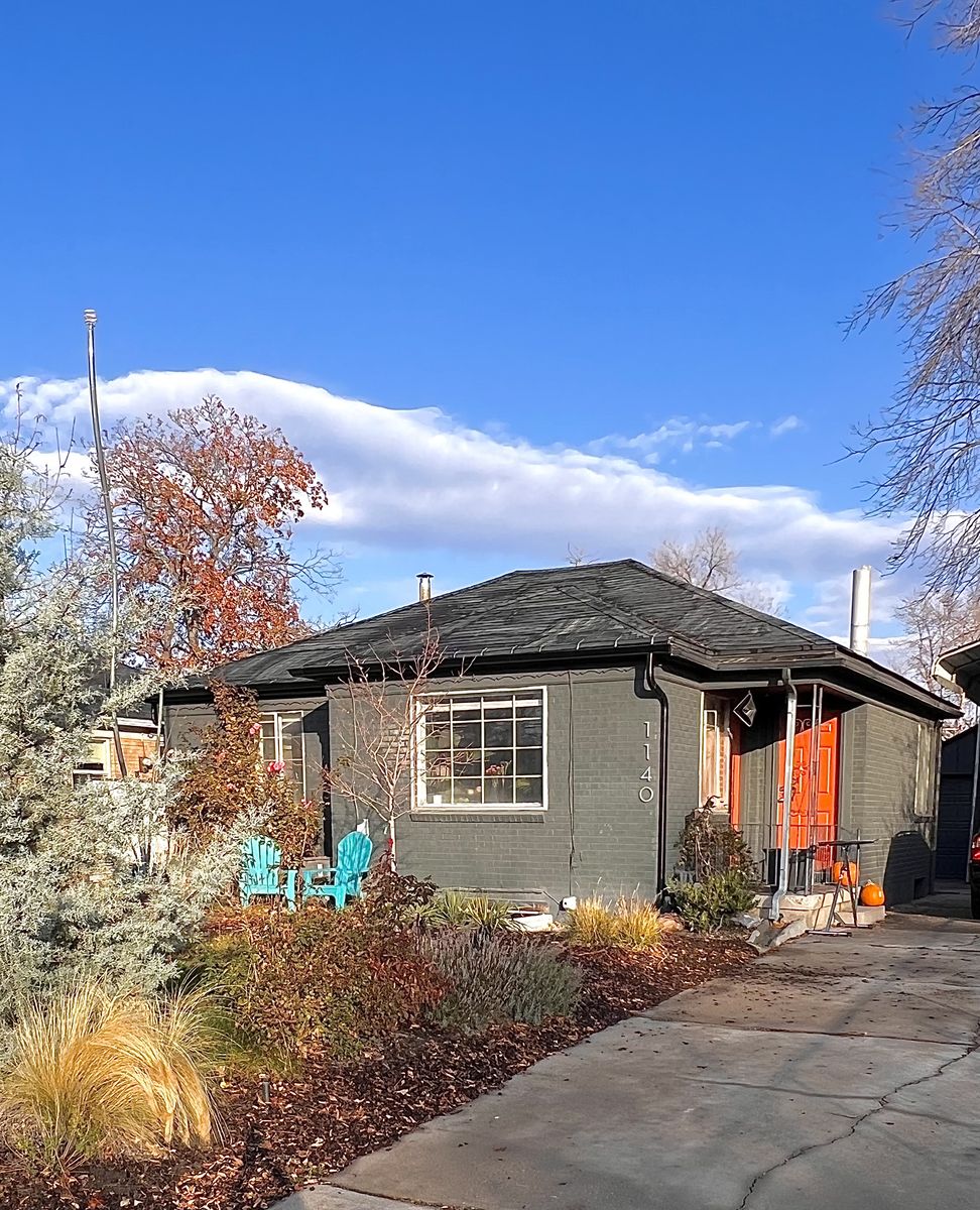 In Search of Roommate, Nice Quiet House Rose Park
