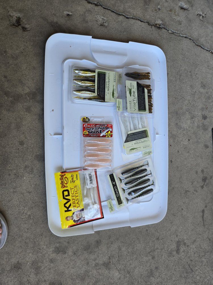 Large Lot of Fishing Lures, Soft Baits, and Jerkbaits (Googan Squad, Strike King, Z-Man)