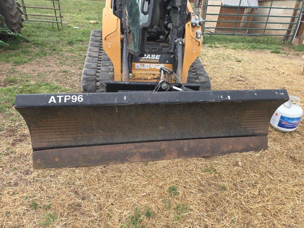 Bradco 96 inch 6 way dozer/snowplow attachment